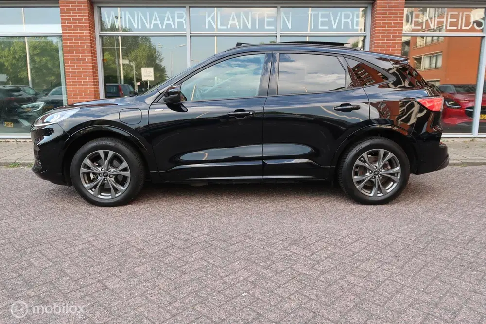 Ford Kuga 2.5 PHEV ST-Line Pano Navi Carplay uit 2022, foto 4