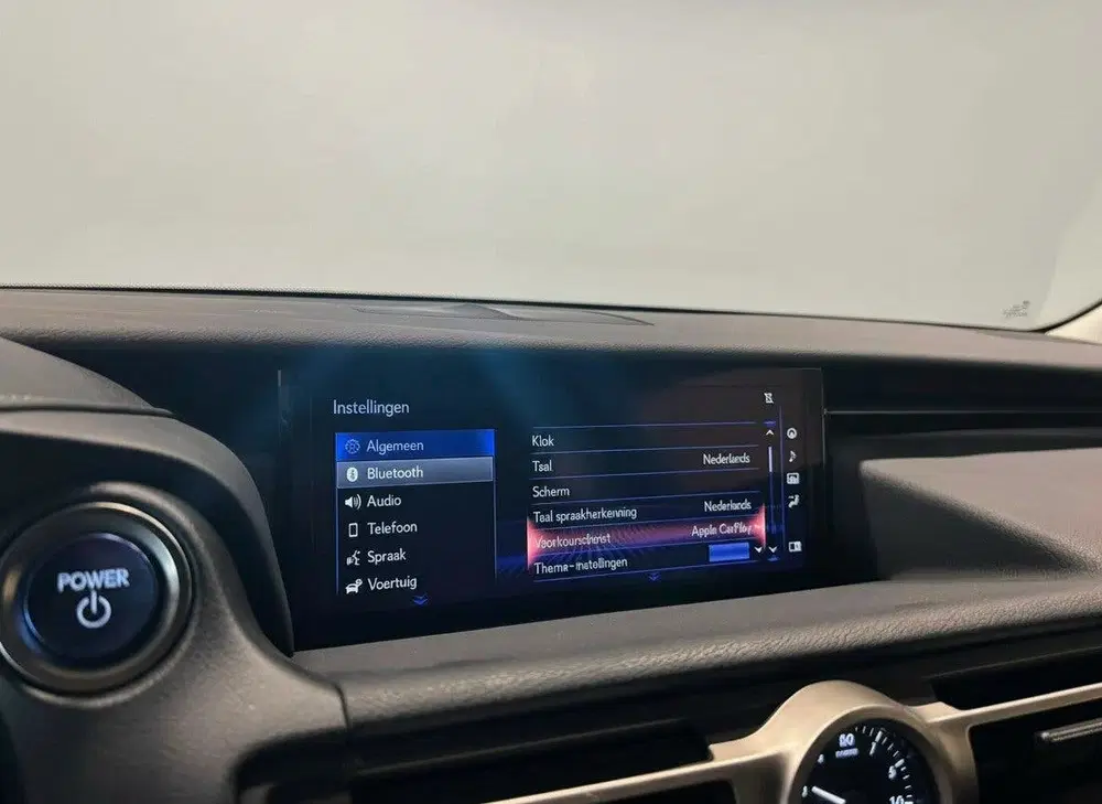 Lexus RC 300h F Sport Line uit 2020, foto 11