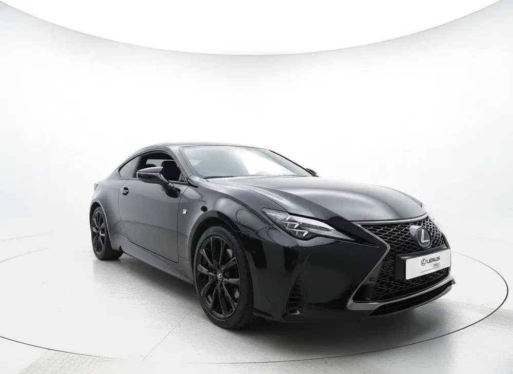 Lexus RC 300h F Sport Line uit 2020, foto 3