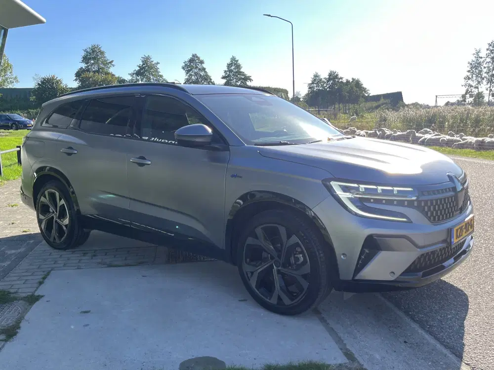 Renault Espace E-Tech full hybrid 200 PK iconic esprit Al uit 2023, foto 11
