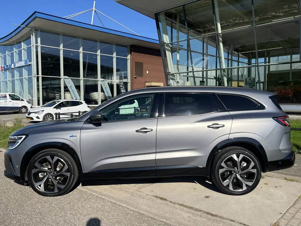 Renault Espace E-Tech full hybrid 200 PK iconic esprit Al uit 2023, foto 5