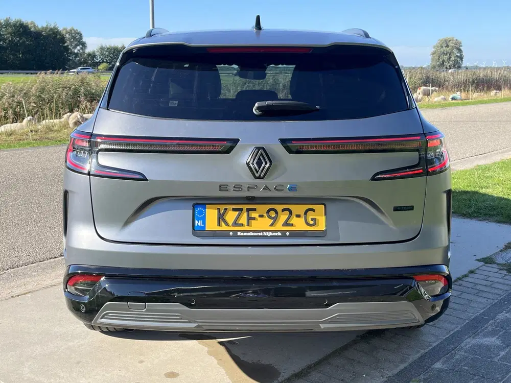 Renault Espace E-Tech full hybrid 200 PK iconic esprit Al uit 2023, foto 7