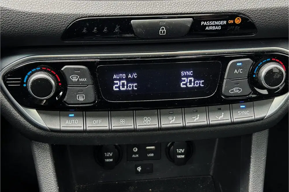 Hyundai i30 2.0 T-GDI N2 Performance 275pk PANO 19" LE uit 2019, foto 12