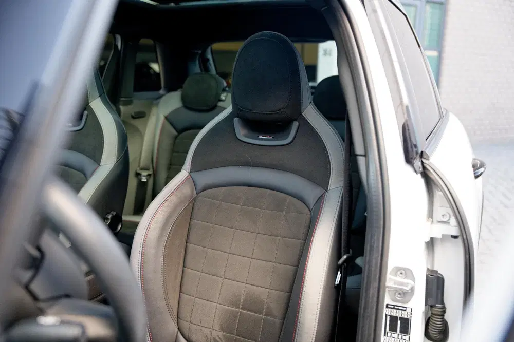 Mini Cooper S 2.0 Cooper S Rockingham GT Edition JCW Pac uit 2023, foto 11