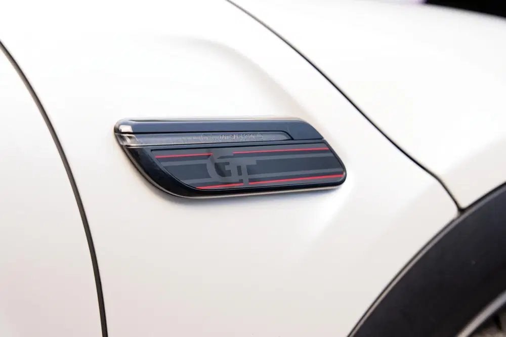 Mini Cooper S 2.0 Cooper S Rockingham GT Edition JCW Pac uit 2023, foto 12