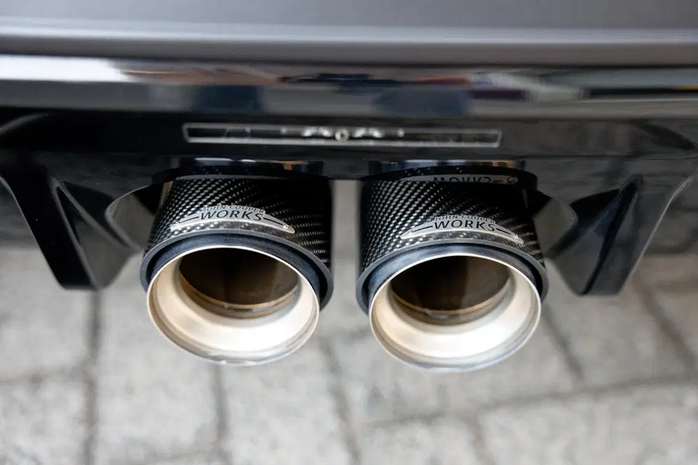 Mini Cooper S 2.0 Cooper S Rockingham GT Edition JCW Pac uit 2023, foto 9