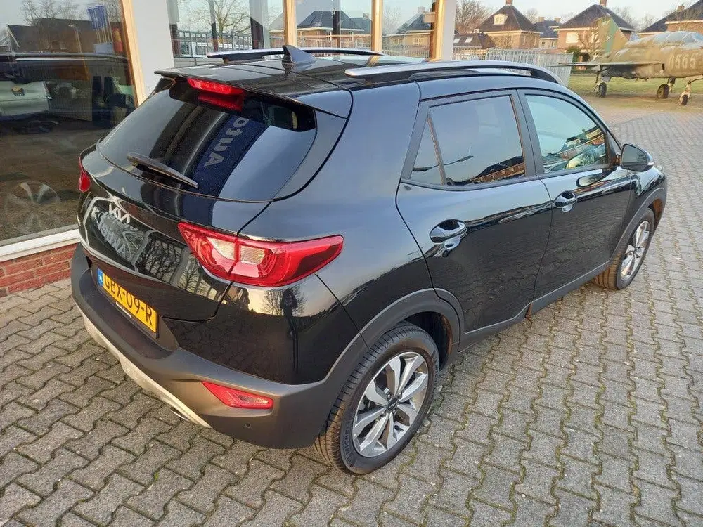 Kia Stonic 1.0 T-GDI MHEV DynamicPlusLine uit 2024, foto 3
