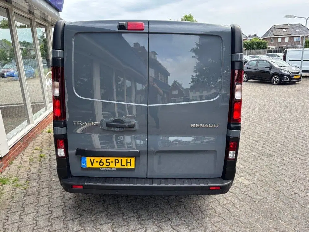 Renault Trafic 2.0 Dci DC 6 persoons BPM vrij uit 2021, foto 12