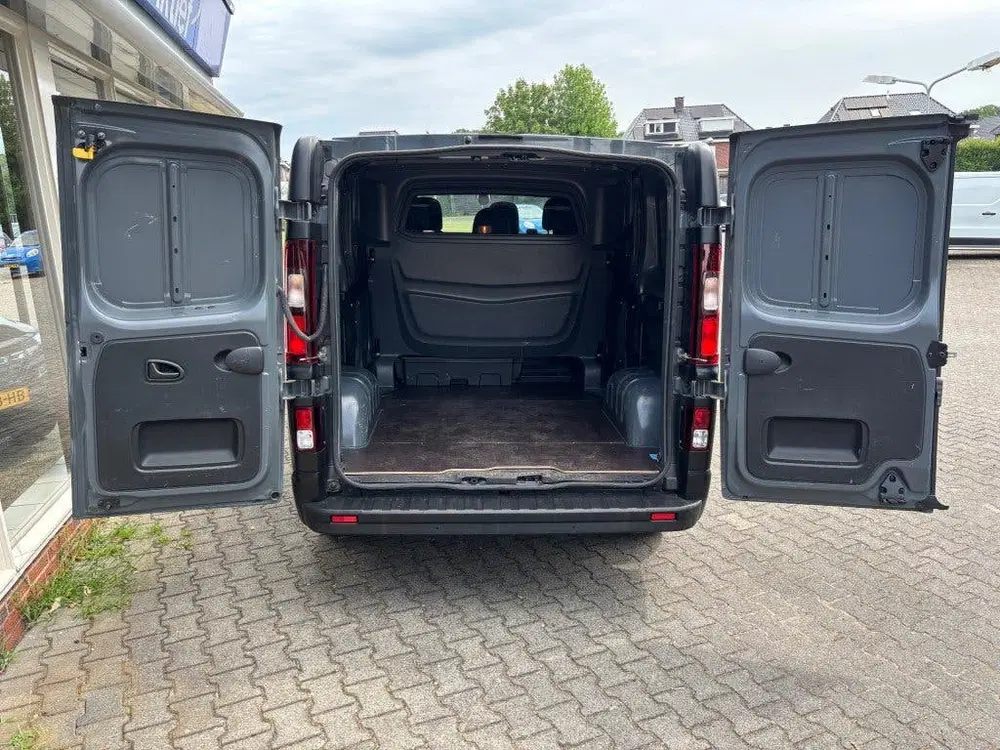 Renault Trafic 2.0 Dci DC 6 persoons BPM vrij uit 2021, foto 14