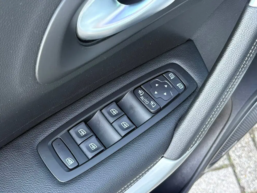 Renault Kadjar 1.3 TCe Intens 140pk Automaat uit 2019, foto 12