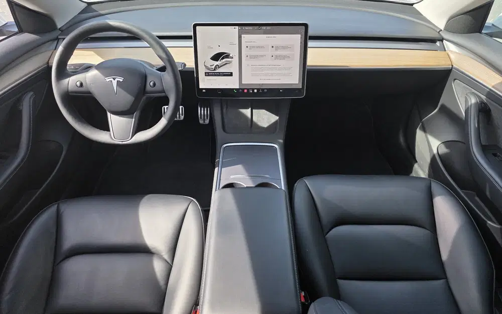 Tesla Model 3 Standard RWD Plus 60 kWh uit 2023, foto 2