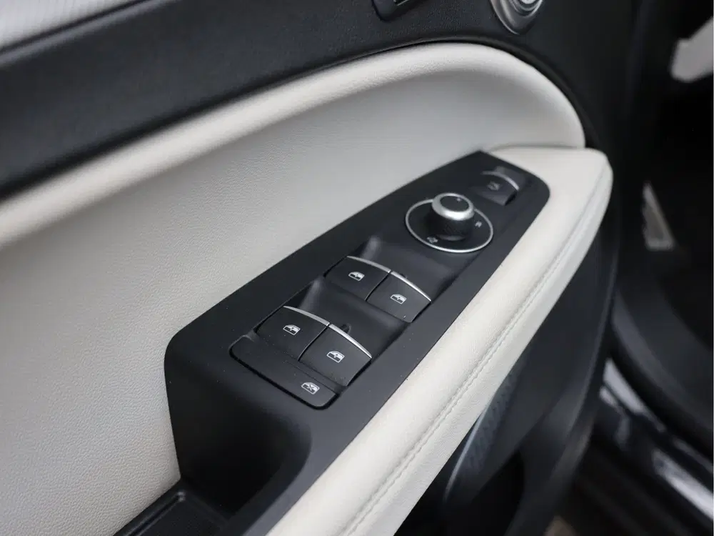 Alfa Romeo Stelvio 2.0 T AWD B-Tech BTW uit 2019, foto 11