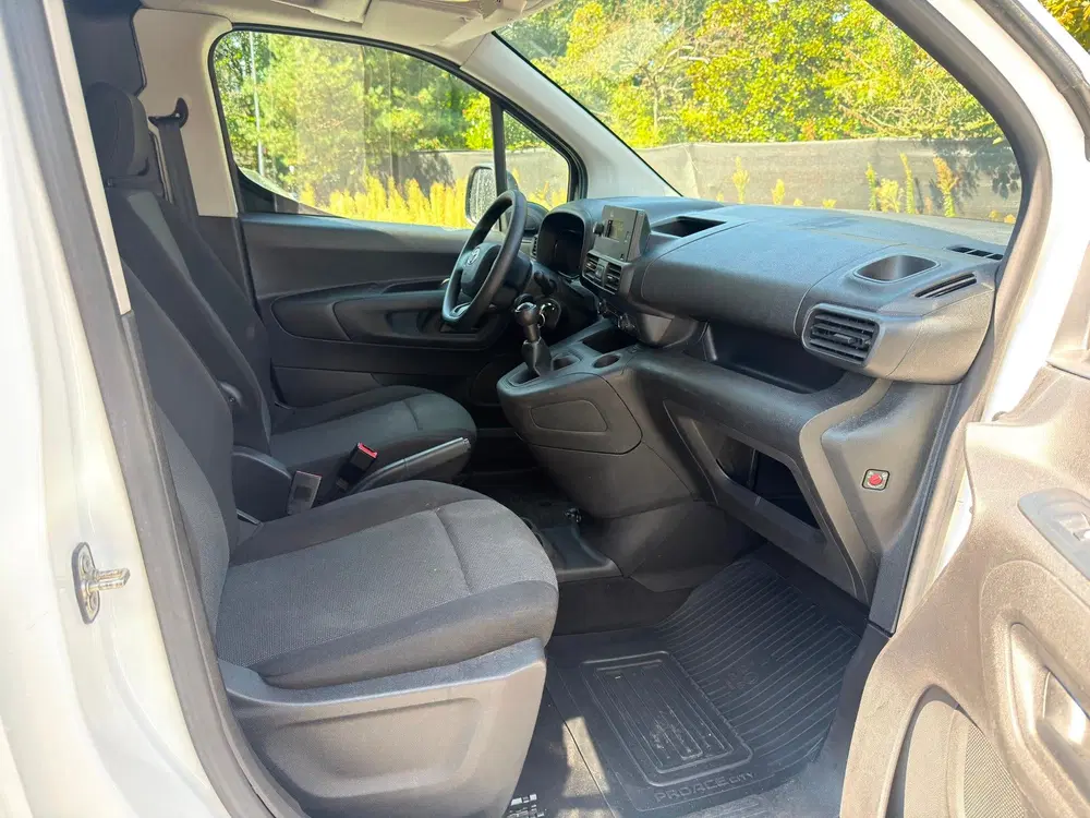Toyota Proace City 1.5 D-4D Cool Comfort uit 2021, foto 12