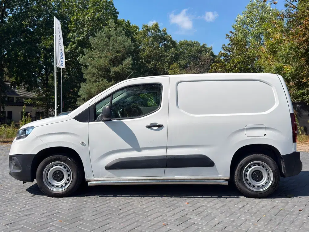 Toyota Proace City 1.5 D-4D Cool Comfort uit 2021, foto 8