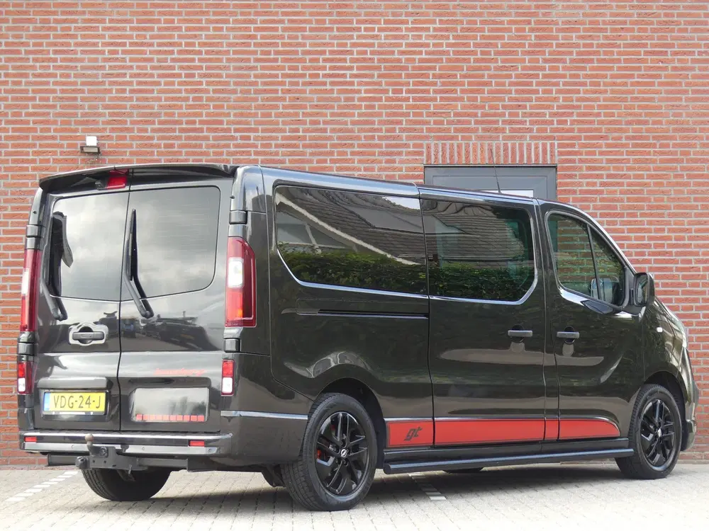 Opel Vivaro 1.6 CDTI 146PK Irmscher GT Dubbel Cabine uit 2019, foto 4