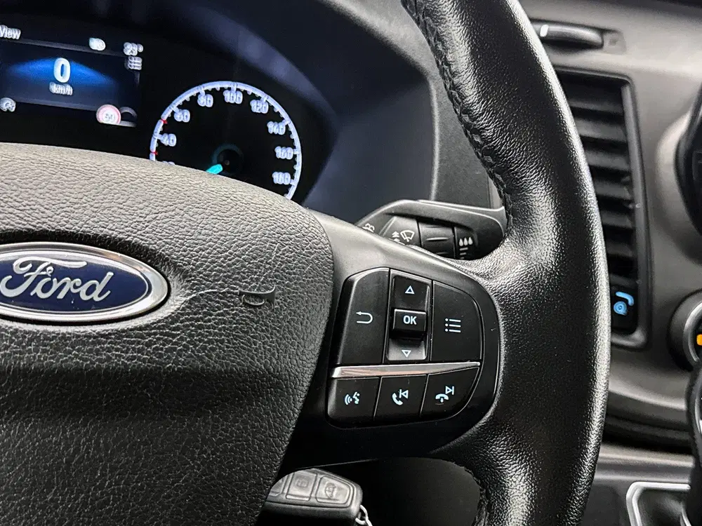 Ford Transit Custom 320 2.0 TDCI L2H1 Limited DC 130pk Autom uit 2019, foto 14