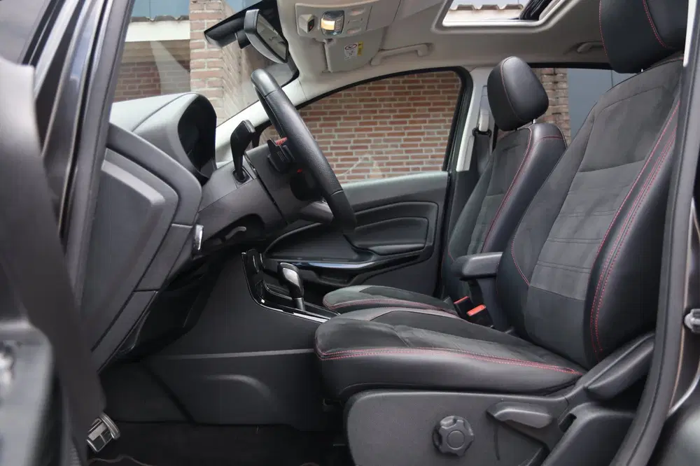 Ford EcoSport 1.0 EcoBoost ST-Line Black uit 2019, foto 15