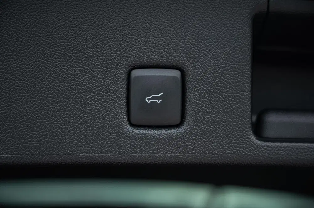 Ford Kuga 2.5 PHEV ST-Line X PANO TREKHAAK ADAPTIVE uit 2022, foto 15