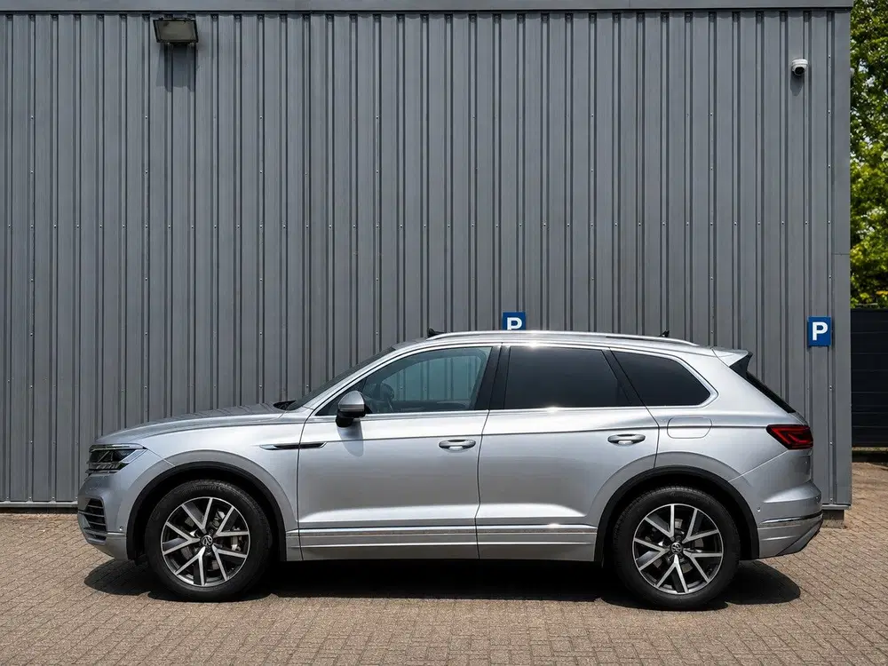 Volkswagen Touareg 3.0 TSI eHybrid uit 2021, foto 12