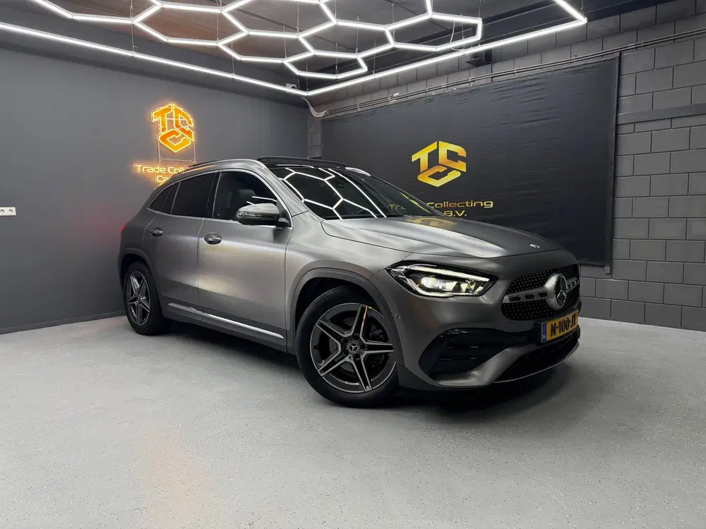Mercedes-Benz GLA 180 AMG NIGHT PAKKET ACC-PANO-CARPL uit 2021, foto 4