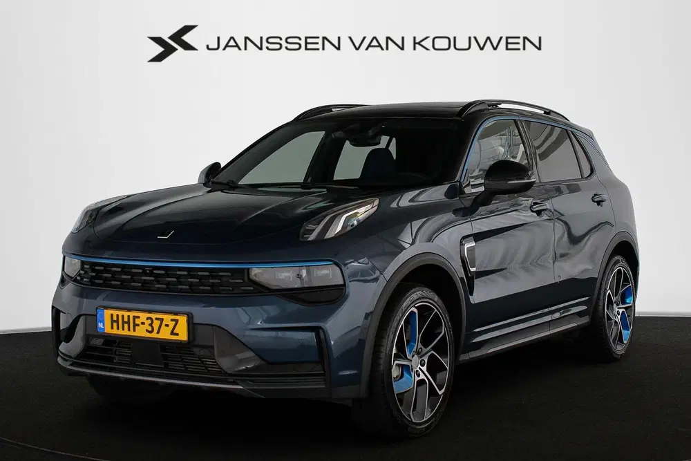 Lynk & Co 01 1.5 PHEV Panoramadak Stuur-Stoelverwarming uit 2025