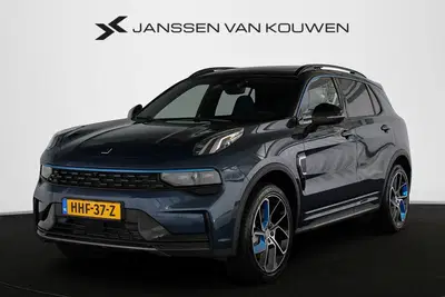 Lynk & Co 01 1.5 PHEV Panoramadak Stuur-Stoelverwarming uit 2025