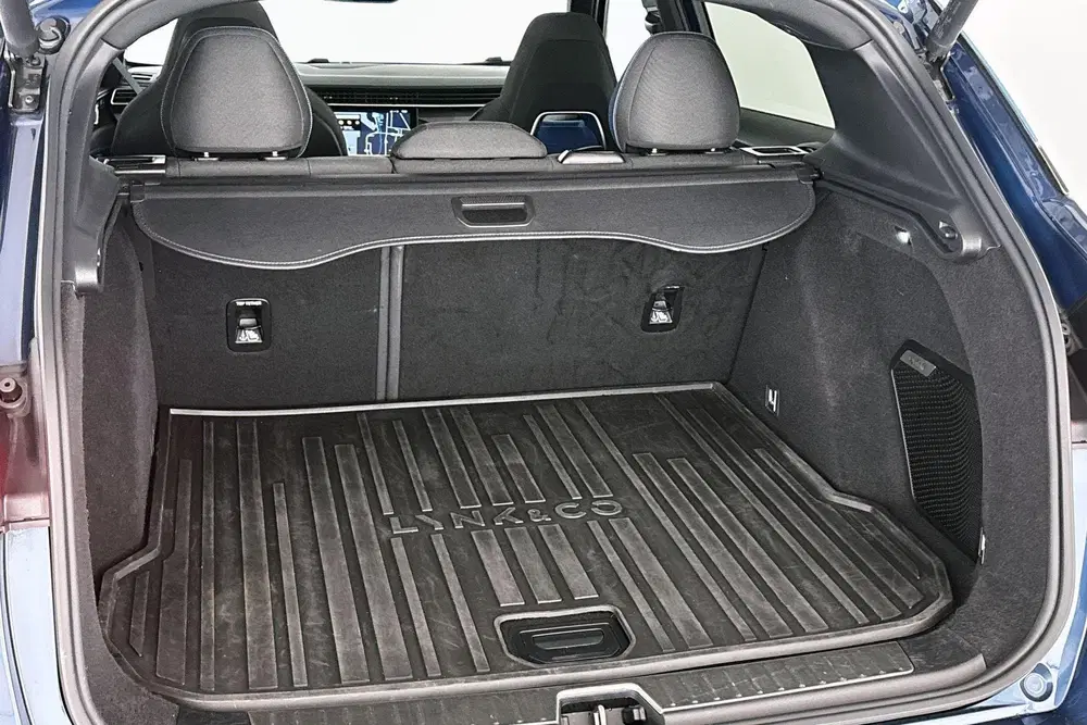 Lynk & Co 01 1.5 PHEV Panoramadak Stuur-Stoelverwarming uit 2025, foto 11