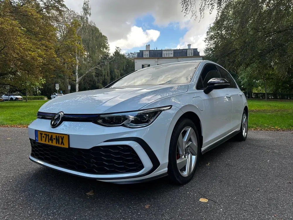 Volkswagen Golf 1.4 Ehybrid 245pk DSG 2021 Wit uit 2021, foto 2