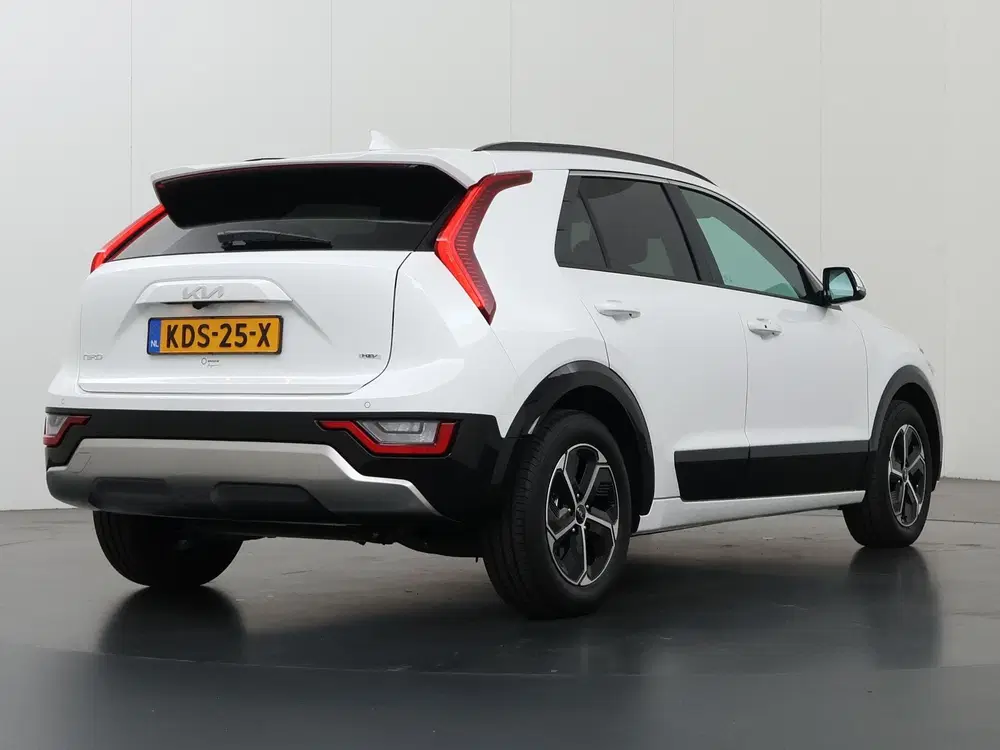 Kia Niro 1.6 GDi Hybrid DynamicPlusLine uit 2026, foto 2
