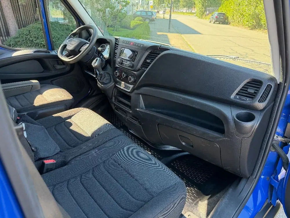 Iveco Daily 3.0 L uit 2022, foto 14
