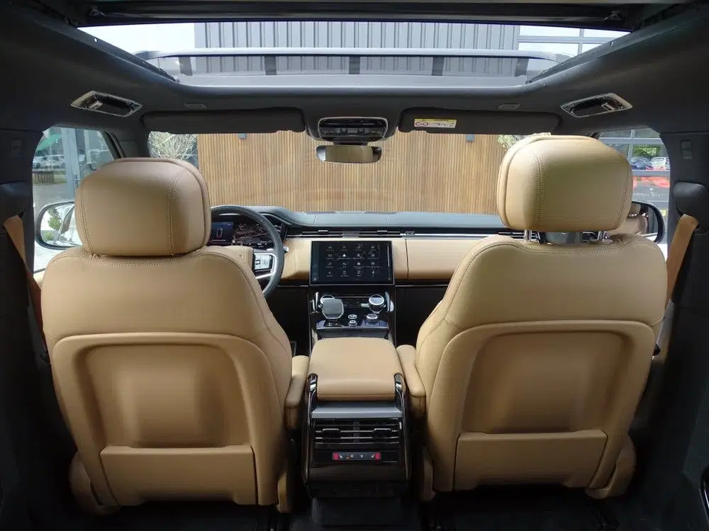 Land Rover Range Rover Sport P440e Dynamic SE uit 2024, foto 11