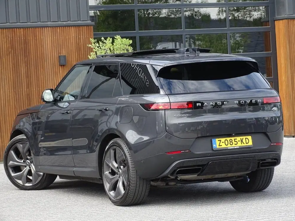 Land Rover Range Rover Sport P440e Dynamic SE uit 2024, foto 9