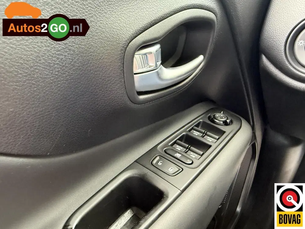Jeep Renegade 1.0T Limited uit 2020, foto 11