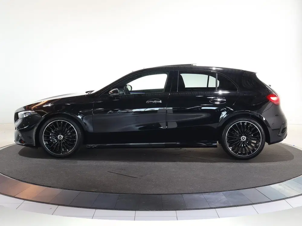 Mercedes-Benz A-Klasse 180 Business Solution AMG uit 2025, foto 5