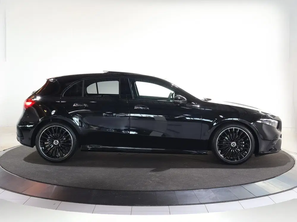 Mercedes-Benz A-Klasse 180 Business Solution AMG uit 2025, foto 6