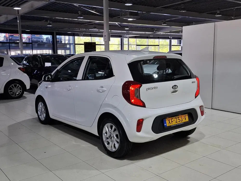 Kia Picanto 1.0 CVVT ComfortPlusLine Navigator Apple C uit 2019, foto 6