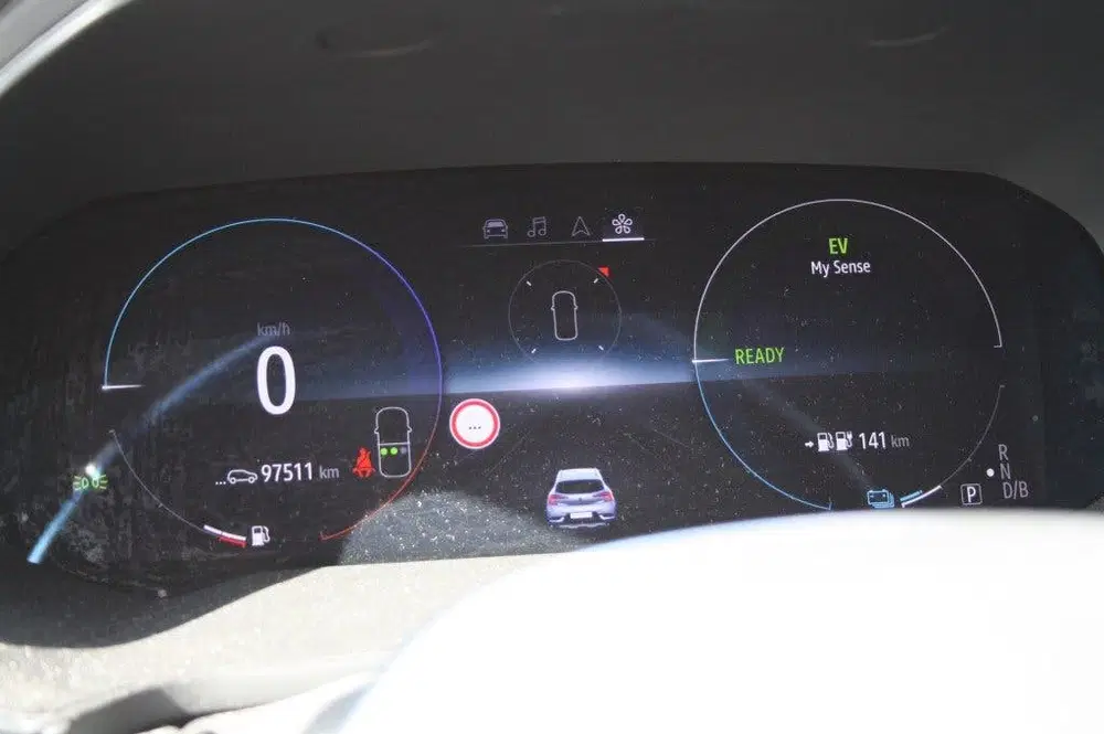 Renault Captur 1.6 E-Tech Plug-In Hybrid 160 Intens uit 2021, foto 13