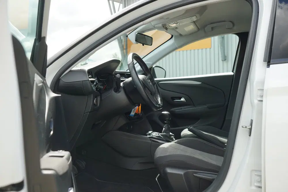 Opel Corsa 1.2 GS Line uit 2020, foto 14