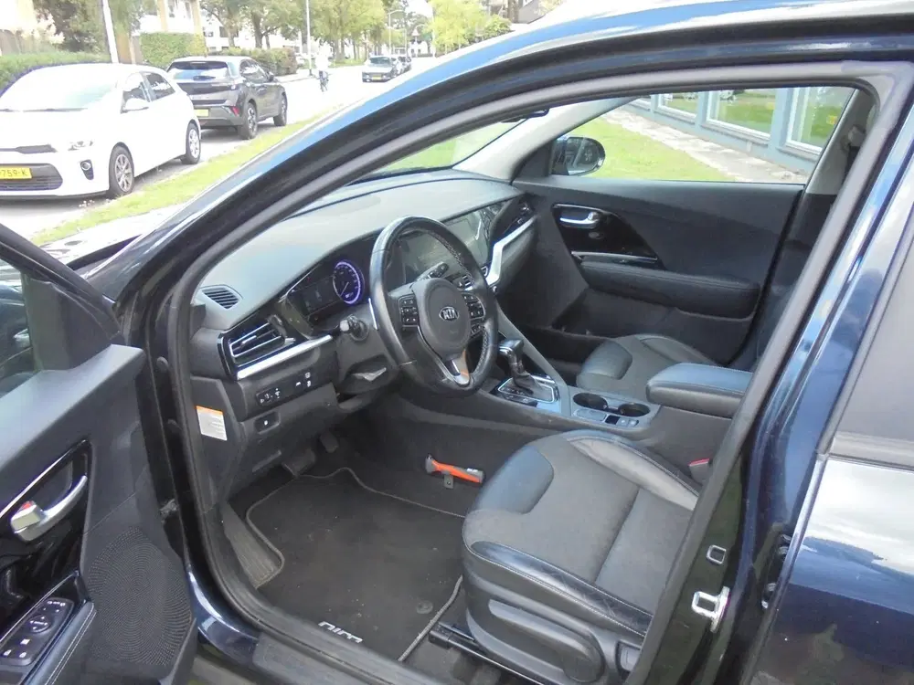 Kia Niro 1.6 GDi Hybrid DynamicLine incl Bovag Gara uit 2019, foto 4