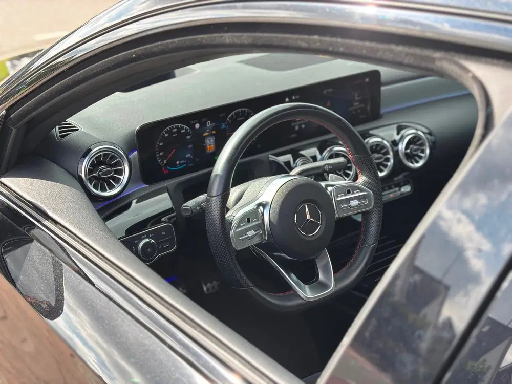 Mercedes-Benz A-Klasse 250 e AMG Line panorama dak Nieuwsta uit 2022, foto 13