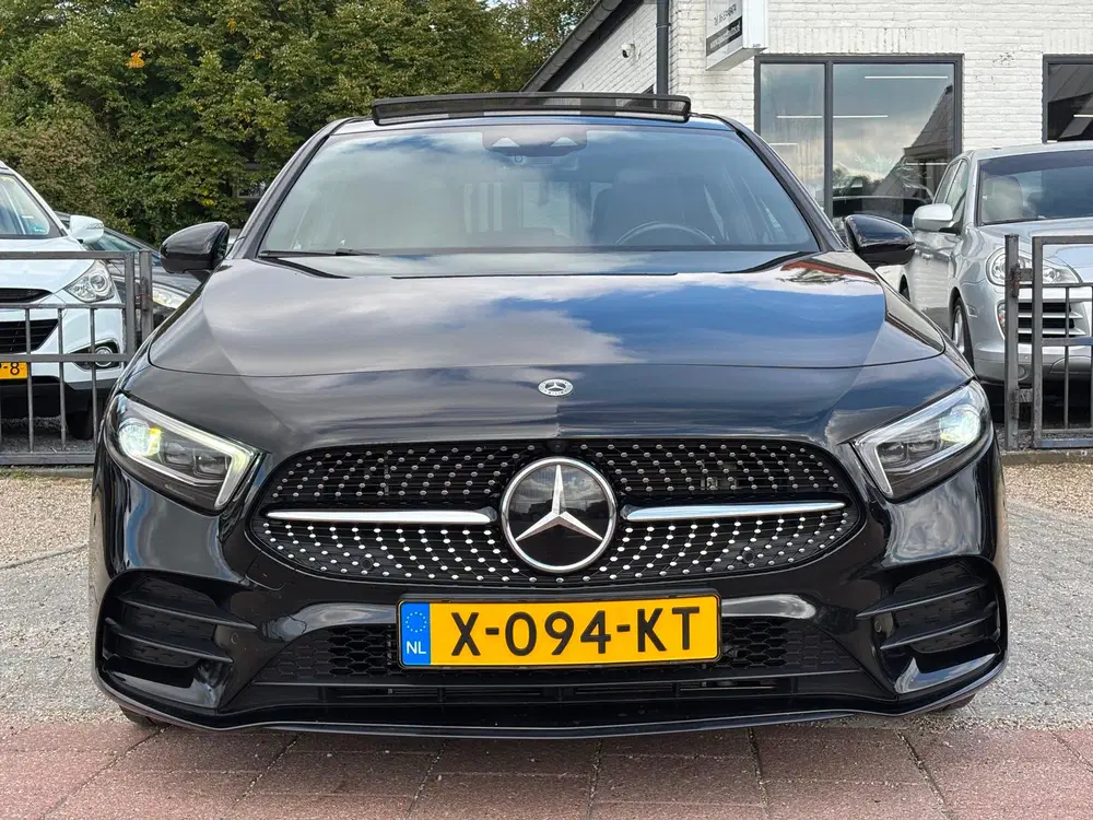 Mercedes-Benz A-Klasse 250 e AMG Line panorama dak Nieuwsta uit 2022, foto 9