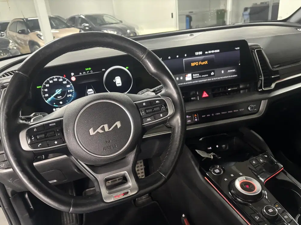 Kia Sportage 1.6 T-GDi Hybrid GT-Line uit 2023, foto 6