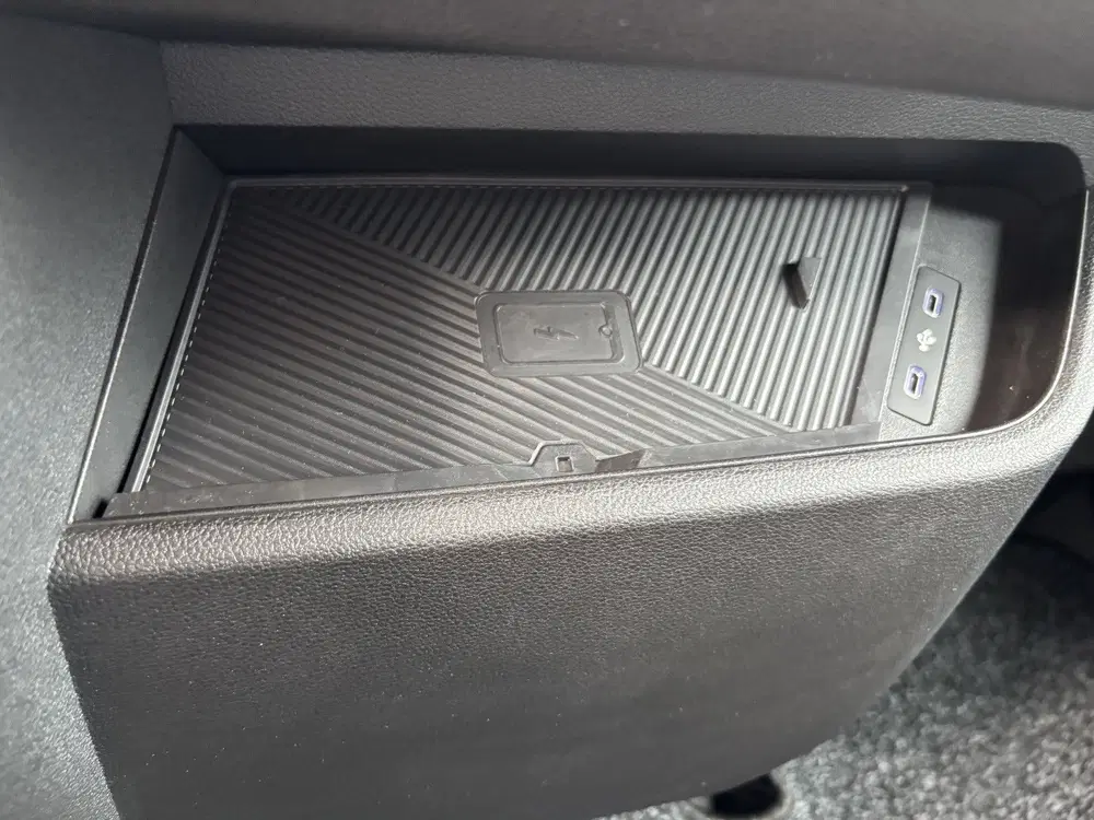 Renault Master L3H2 Binnenbetimmering + Carplay uit 2024, foto 12