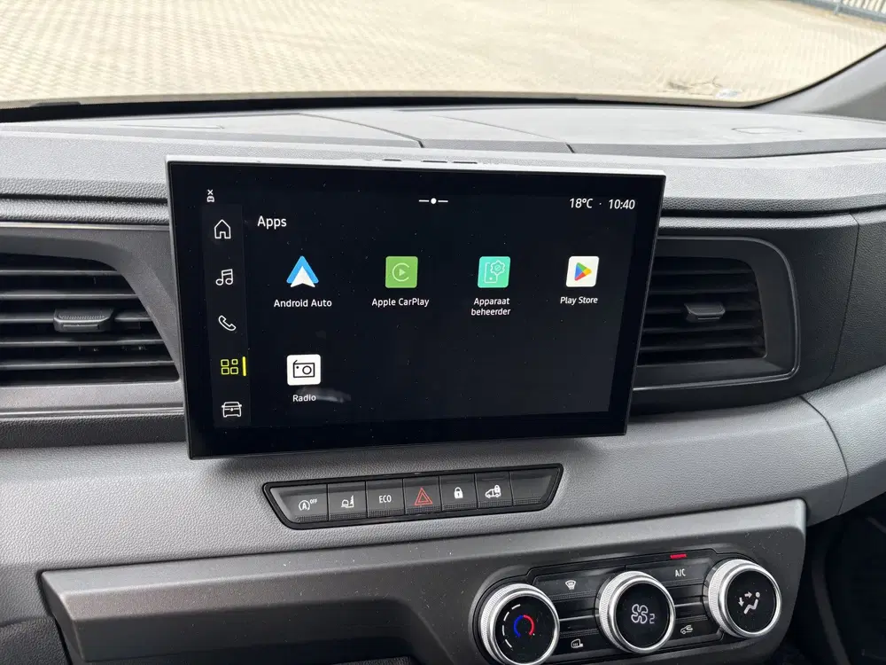 Renault Master L3H2 Binnenbetimmering + Carplay uit 2024, foto 14