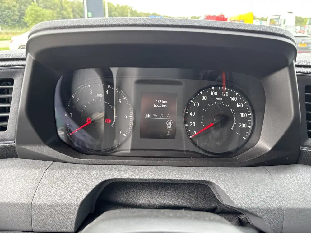 Renault Master L3H2 Binnenbetimmering + Carplay uit 2024, foto 8