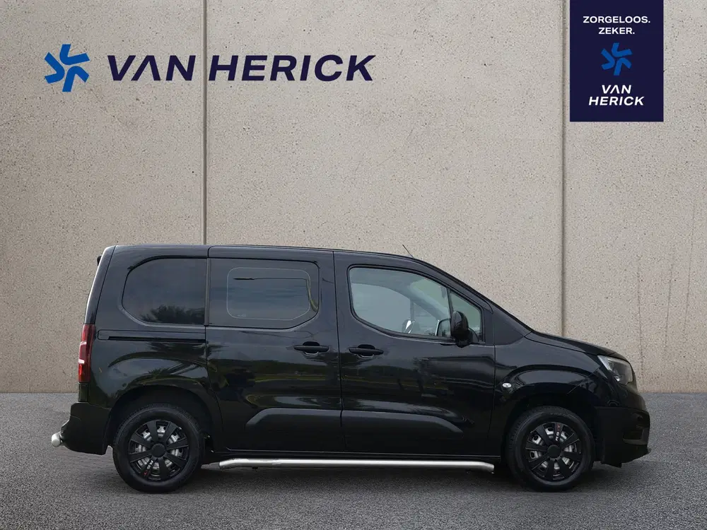 Opel Combo 1.5D L1H1 Edition uit 2019, foto 3