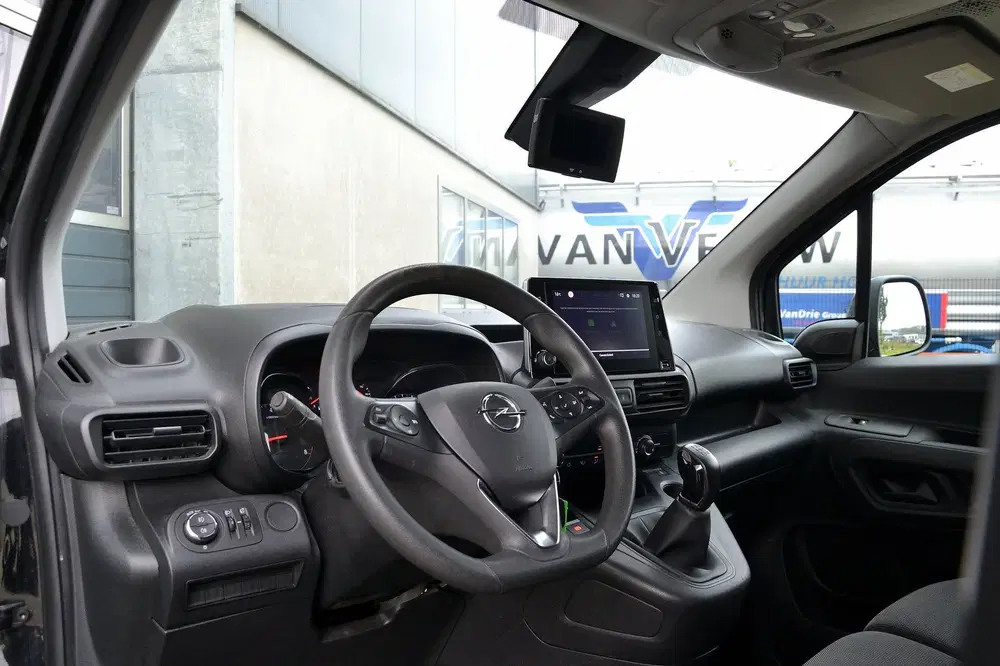 Opel Combo 1.5D L1H1 Edition uit 2019, foto 6