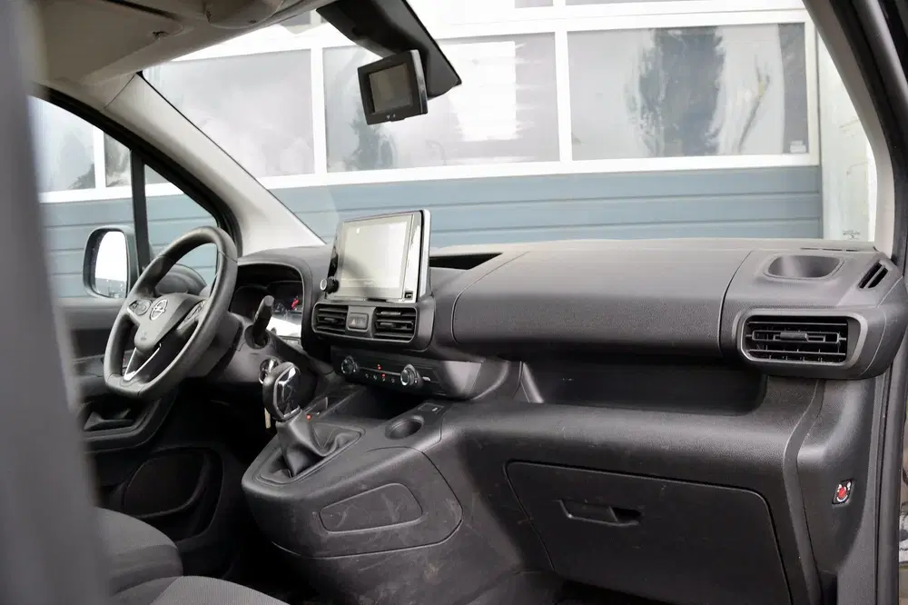 Opel Combo 1.5D L1H1 Edition uit 2019, foto 9