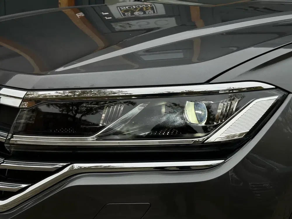 Volkswagen Touareg 3.0 TSi eHybrid 4MOTION Luchtvering uit 2021, foto 7
