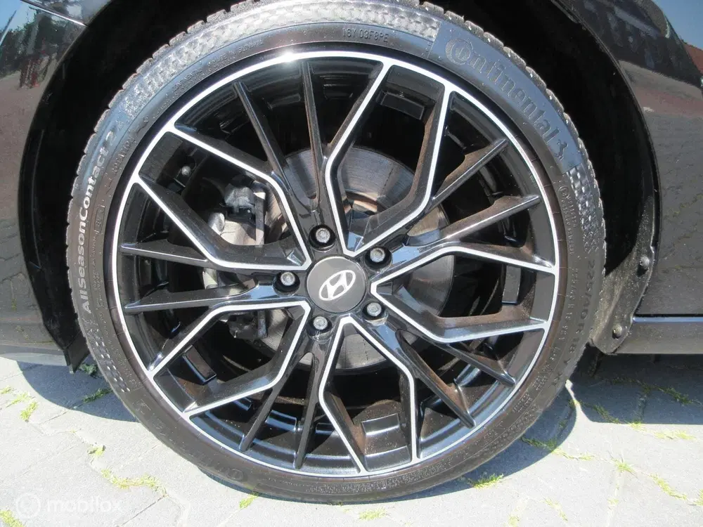 Hyundai i30 1.0 T-GDi MHEV Comfort Smart 73dkm Camera uit 2023, foto 13